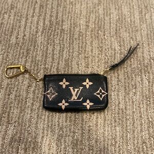 Louis Vuitton clip coin purse
